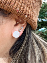 Load image into Gallery viewer, White Gold Studs